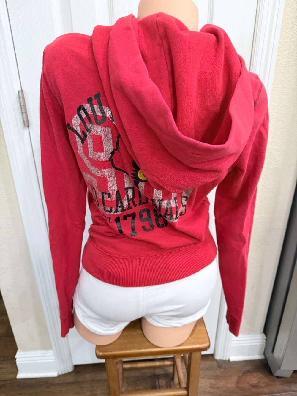 PINK Victoria's Secret Louisville Cardinals Hoodie Small Collegiate 2010